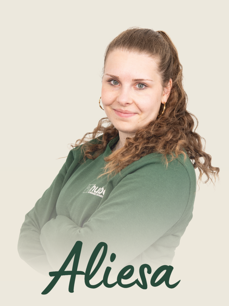 Aliesa Fehrenbach, Bachelor of Arts Innenarchitektur, Schreinerin und Kundenberaterin